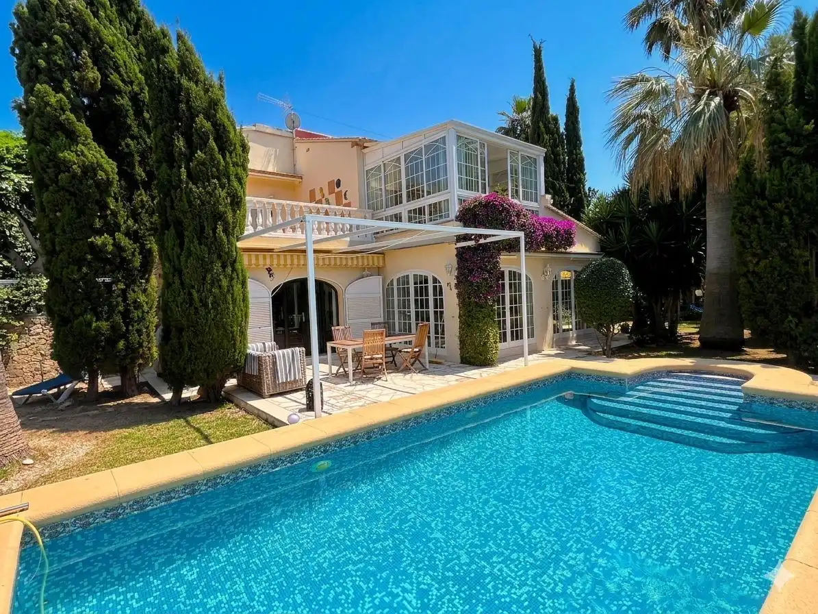 Exterior view of Houses for sale in Dénia  with Air Conditioner, Heating and Private garden