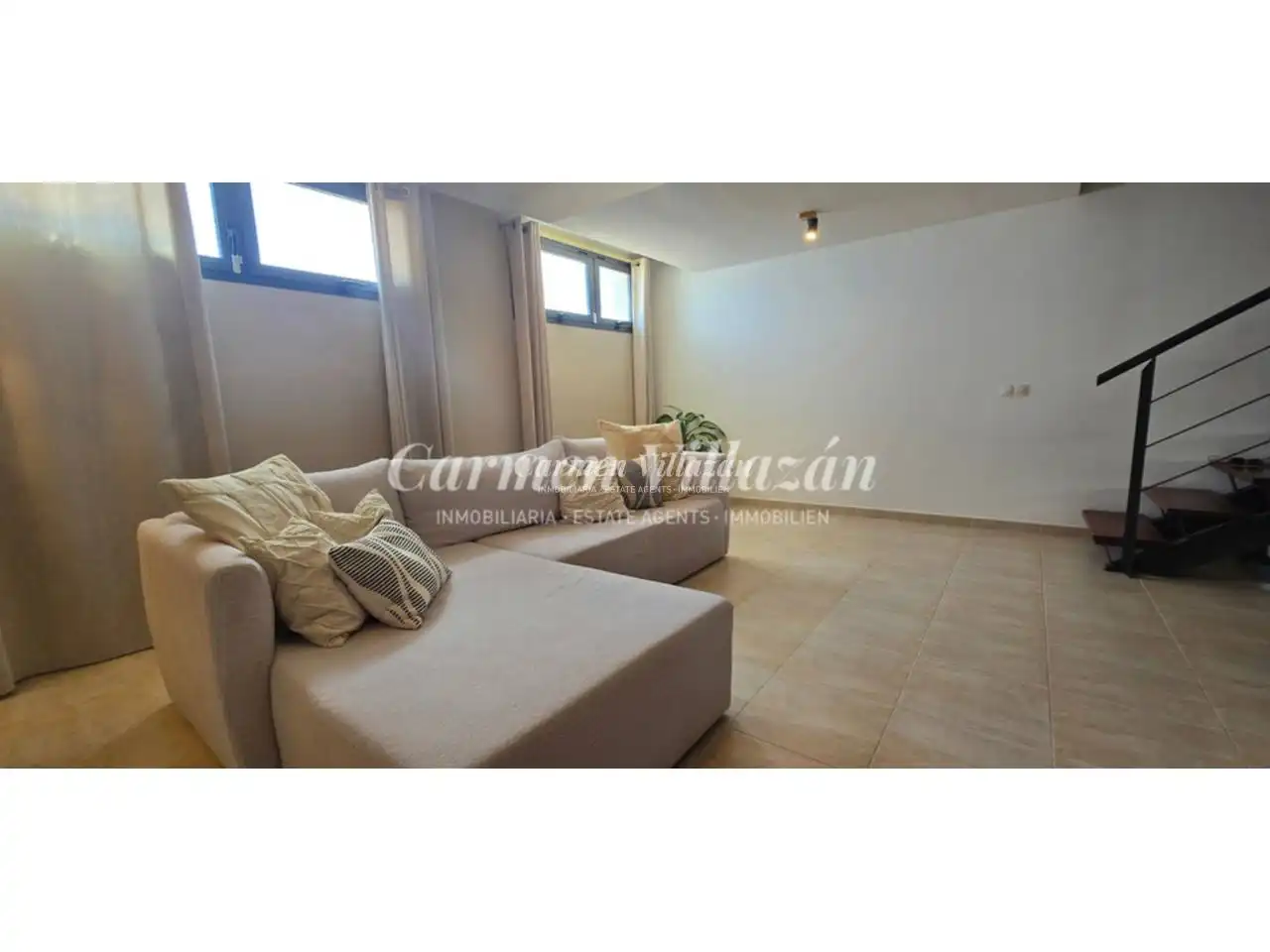 Sala de estar de Dúplex en venta en Antigua con Aire acondicionado, Terraza y Amueblado
