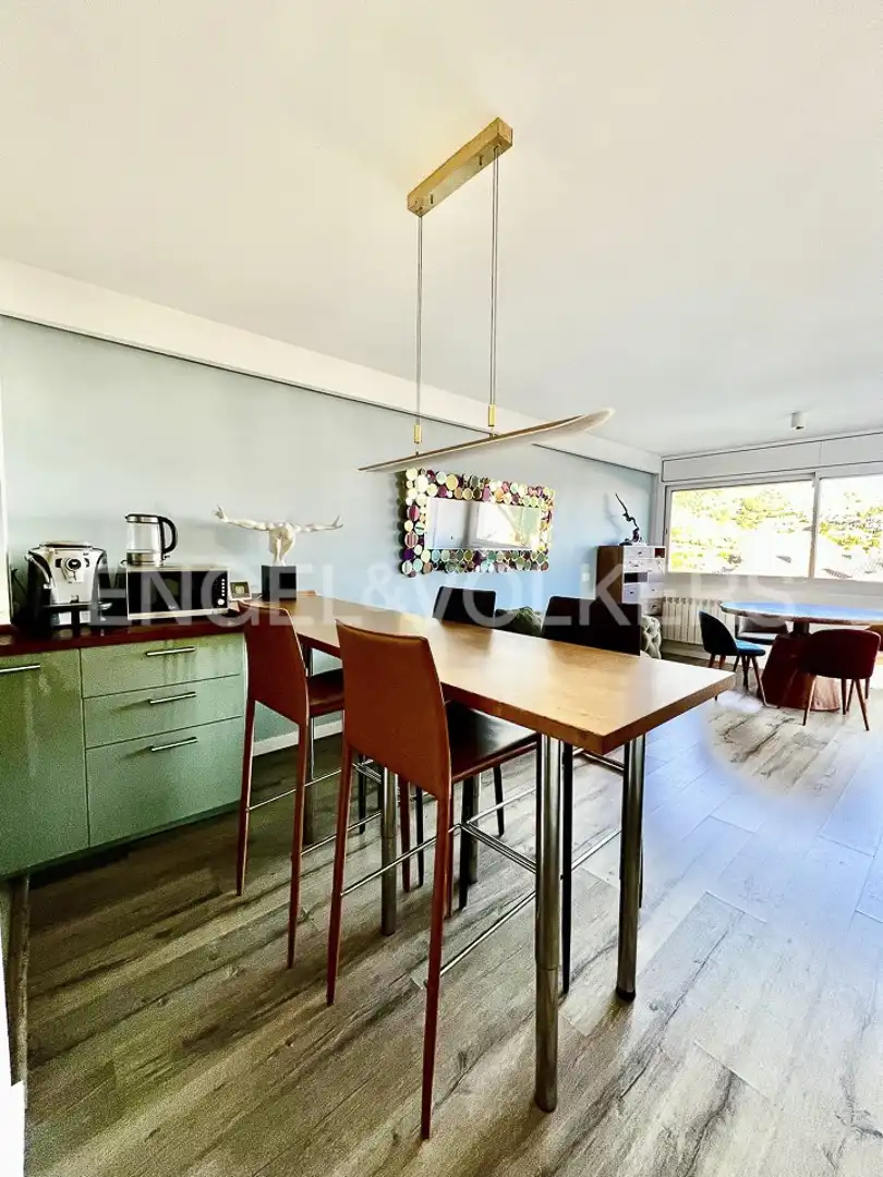 Dining room of Flat for rent in Sitges  with Air Conditioner, Heating and Parquet flooring