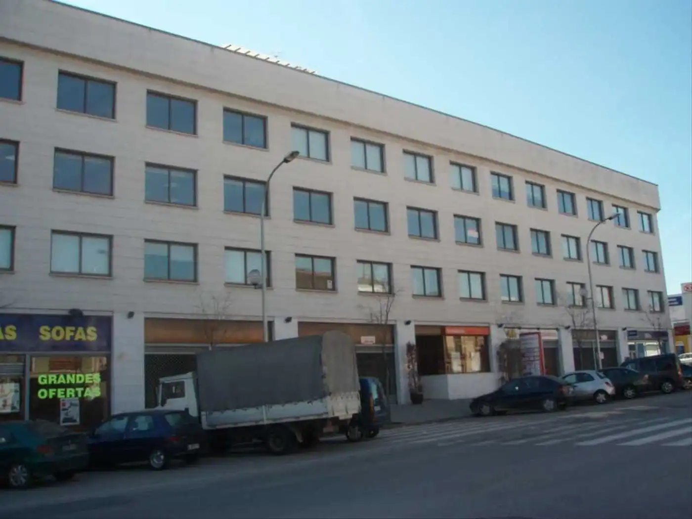 Exterior view of Office for rent in Montcada i Reixac  with Air Conditioner