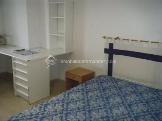 Dormitori de Pis en venda en Cáceres amb Calefacció, Terrassa i Moblat