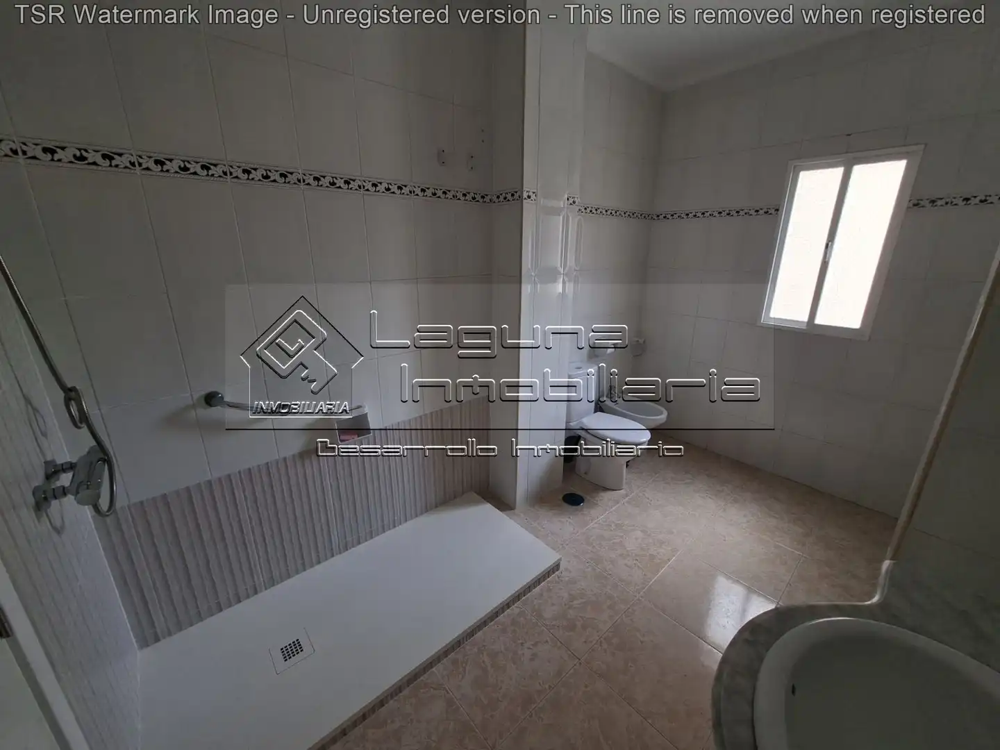Baño de Piso en venta en Cádiz con Terraza