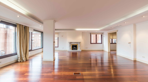 Foto 5 de Dúplex de lloguer a N/a, Nueva España,  Madrid Capital