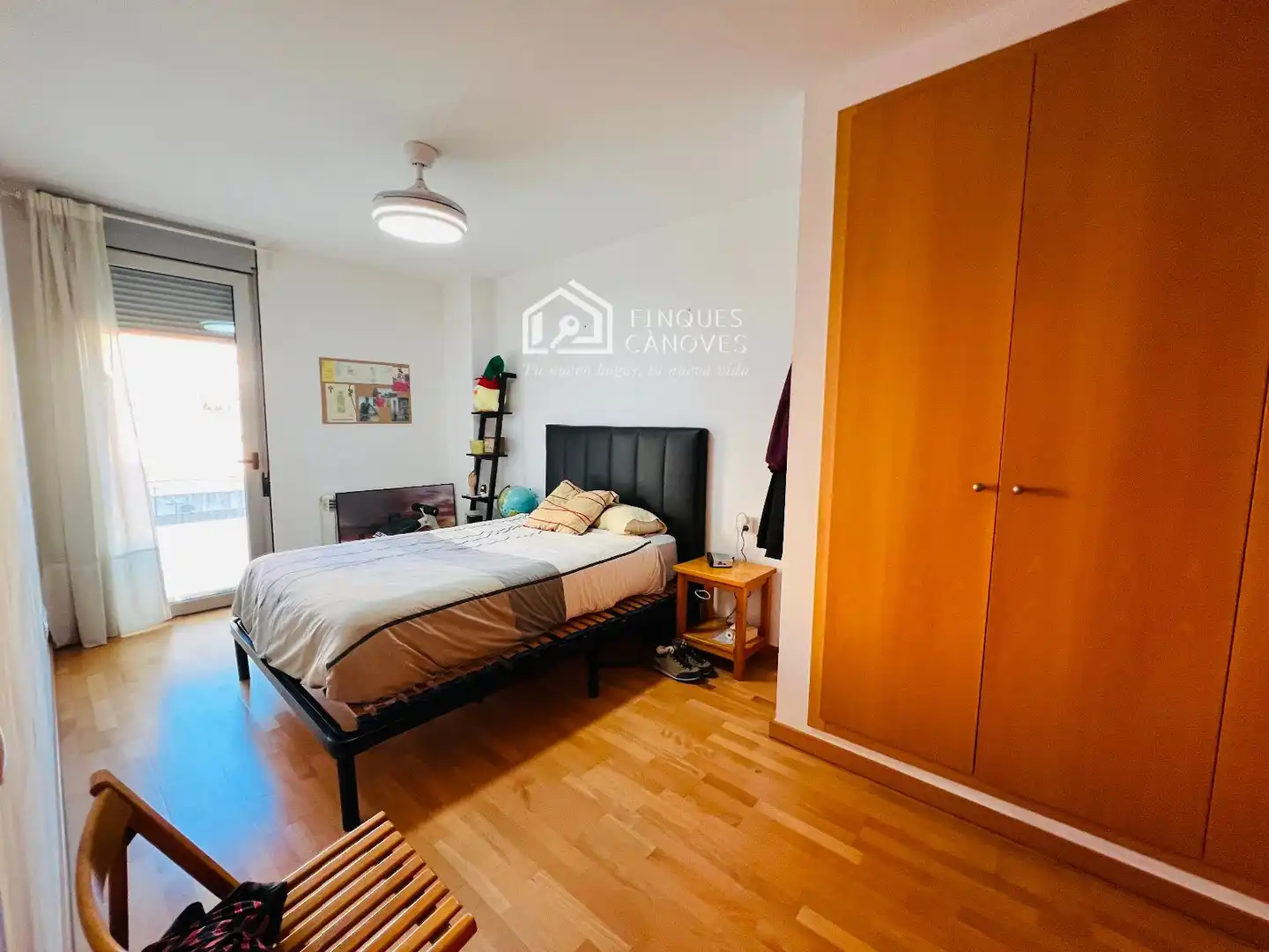 Bedroom of Flat for sale in Girona  with Air Conditioner, Heating and Parquet flooring