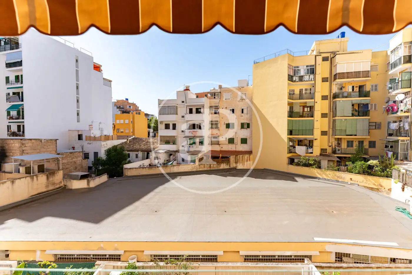 Außenansicht von Wohnung zur Miete in  Palma de Mallorca mit Klimaanlage, Heizung und Haustiere erlaubt