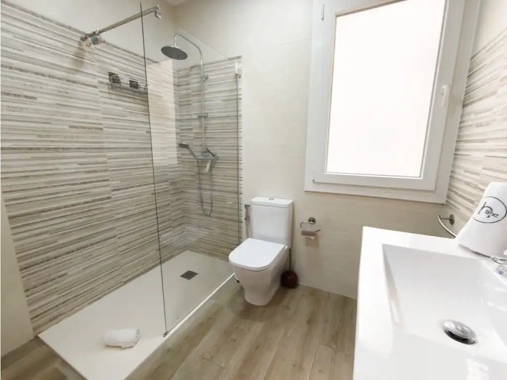 Badezimmer von Wohnungen zur Miete in Vilassar de Mar