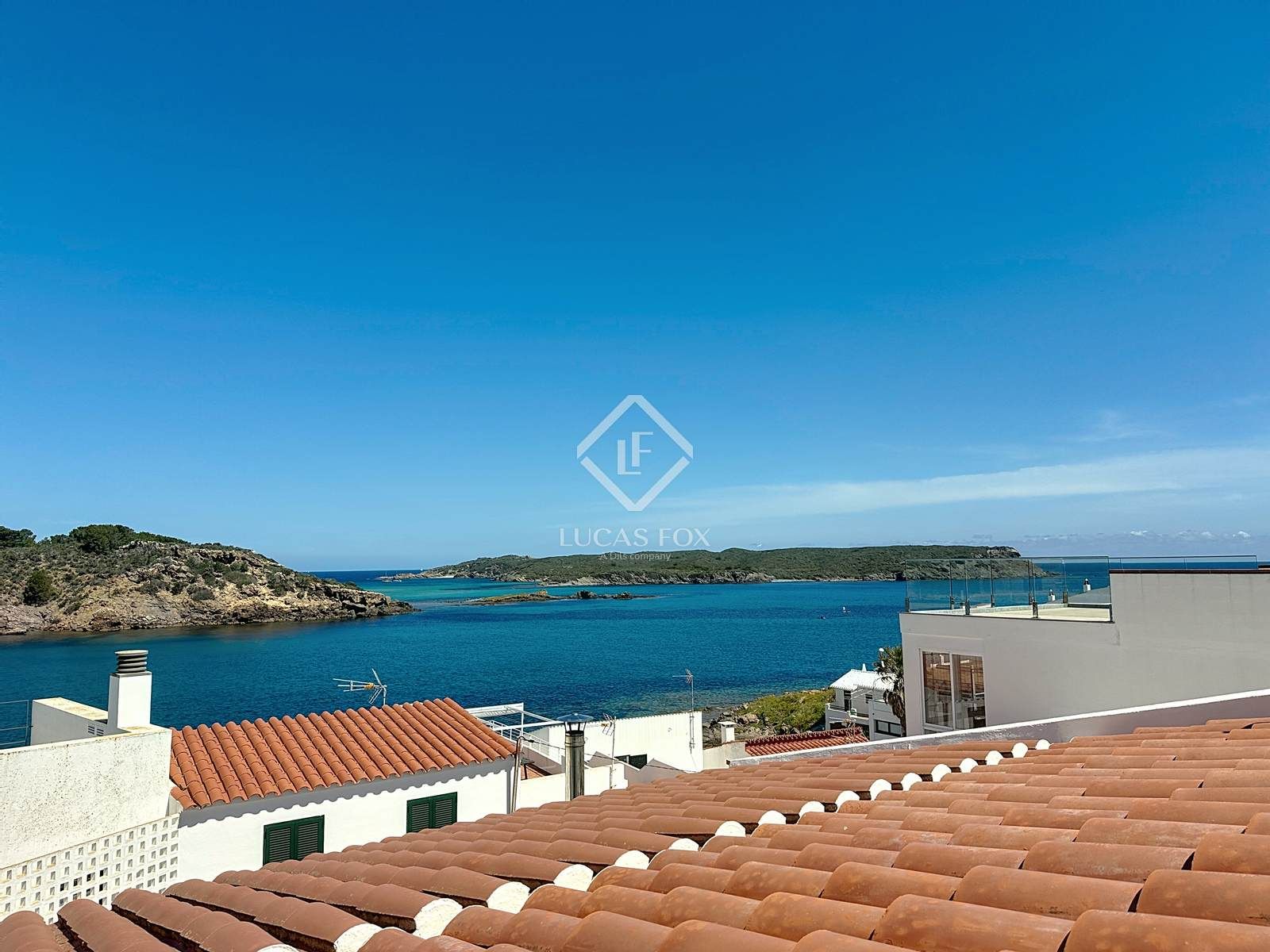 Vista exterior de Casa o xalet en venda en Maó amb Aire condicionat, Calefacció i Jardí privat