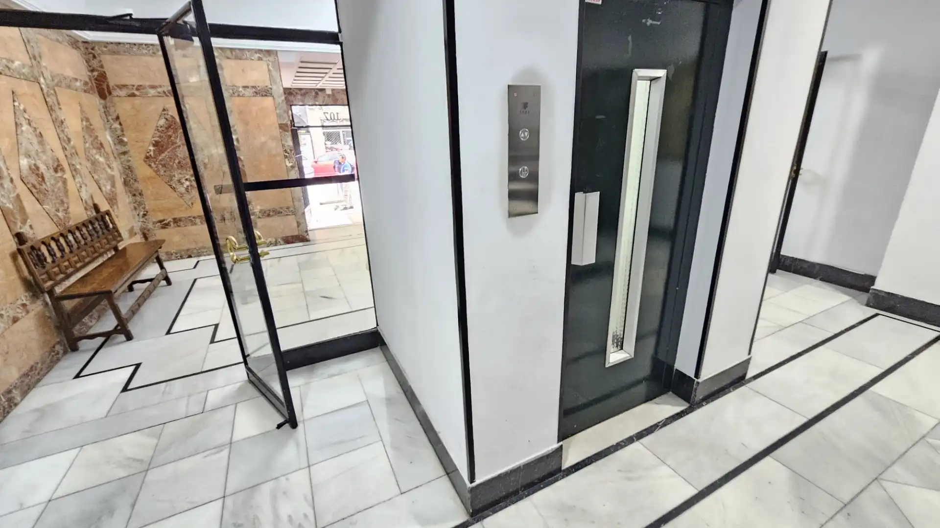 Piso en venta en Madrid con Aire acondicionado, Calefacción y Terraza