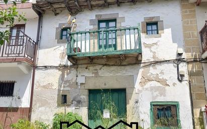 Vista exterior de Casa o xalet en venda en Guriezo amb Jardí privat, Terrassa i Traster