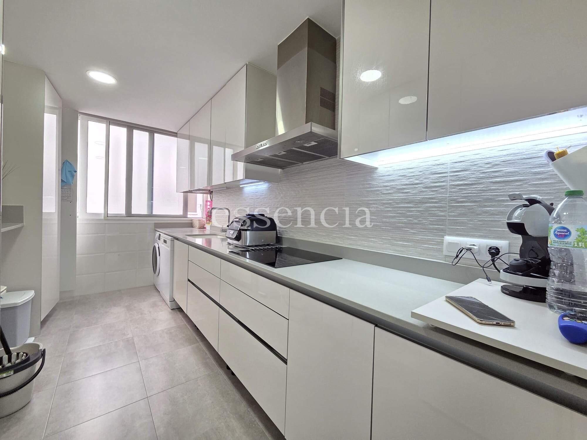 Kitchen of Flat for sale in Gandia  with Air Conditioner, Terrace and Balcony