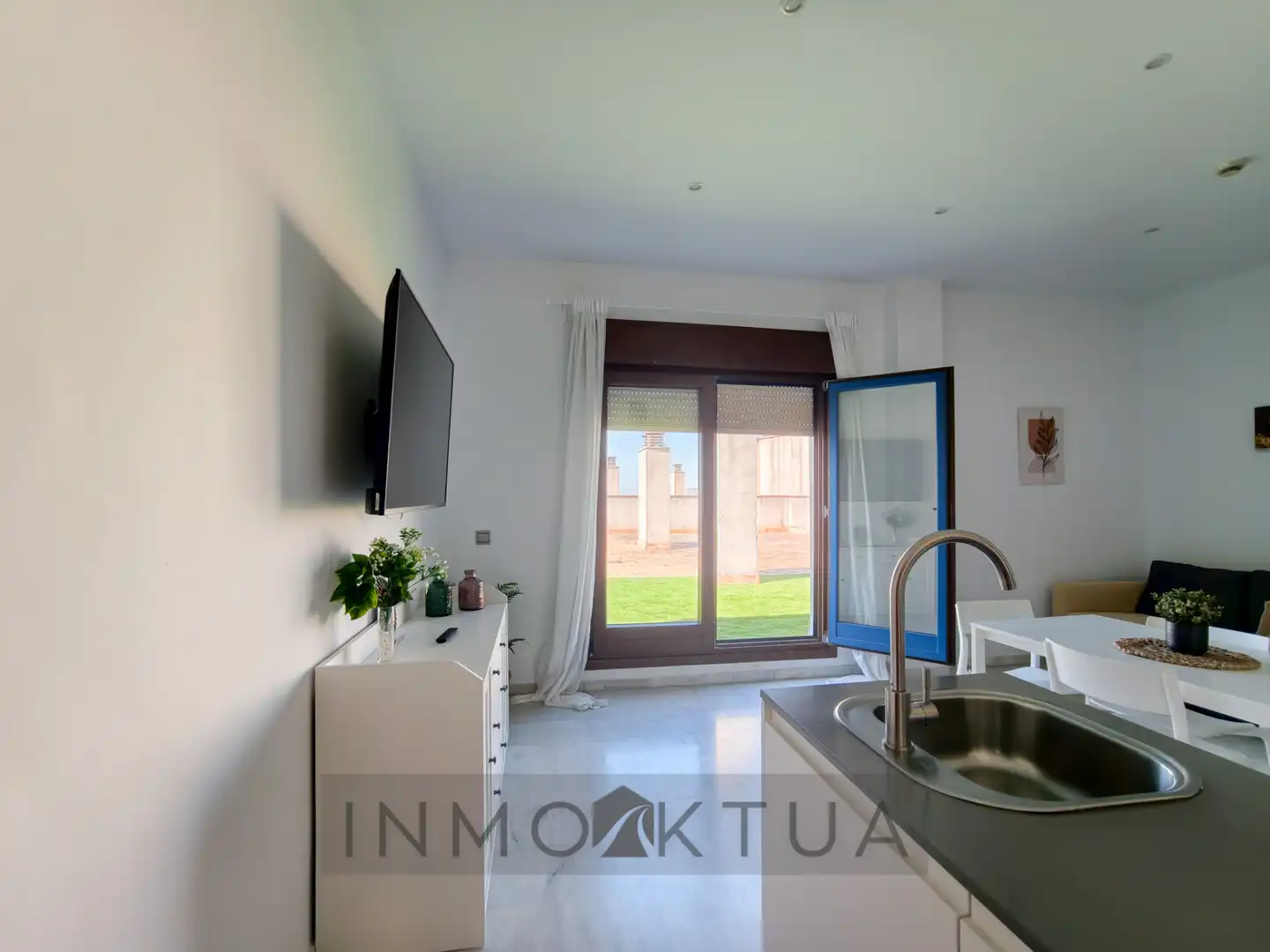 Cocina de Piso en venta en Bormujos con Aire acondicionado, Terraza y Amueblado