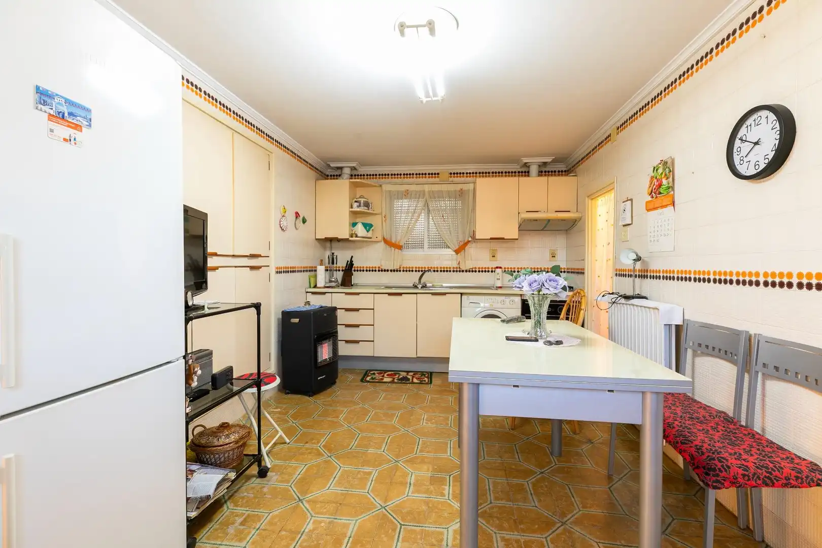 Cocina de Finca rústica en venta en Huesca con Calefacción, Jardín privado y Terraza