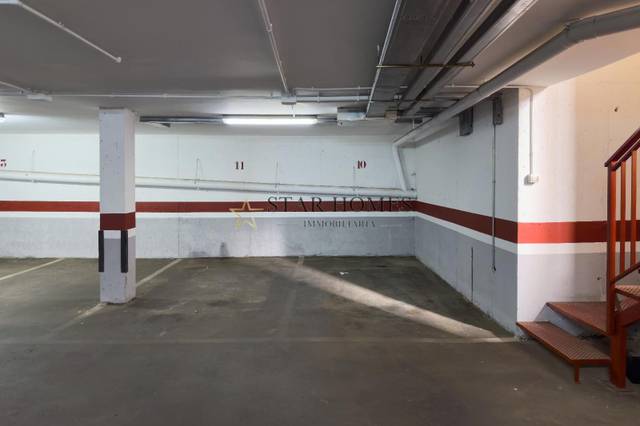 Garaje en Alquiler en Flos i Calcat en Centre