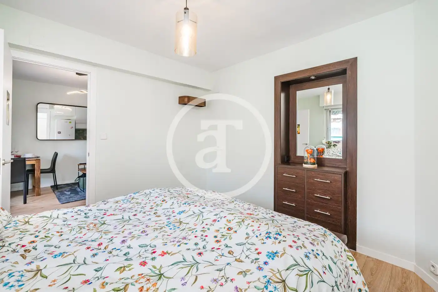 Habitación de Piso de alquiler en Madrid con Aire acondicionado, Calefacción y Amueblado