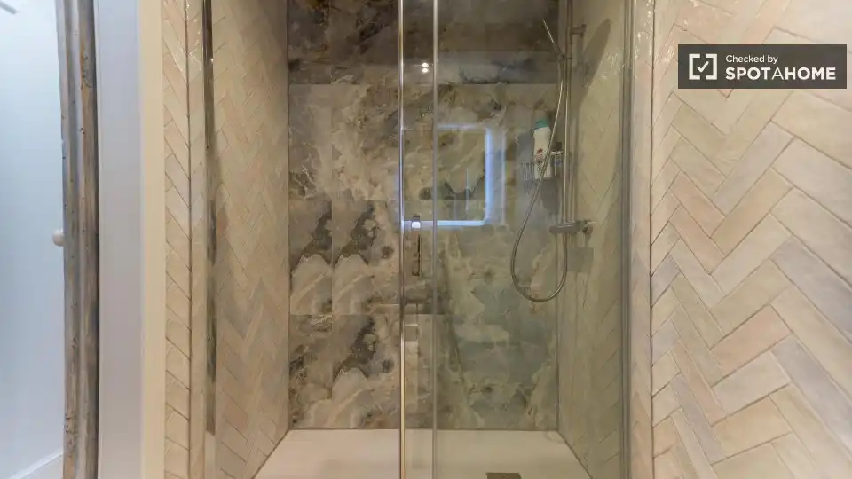 Appartamento con terrazza in affitto a Poblats Marítims, imagen 8