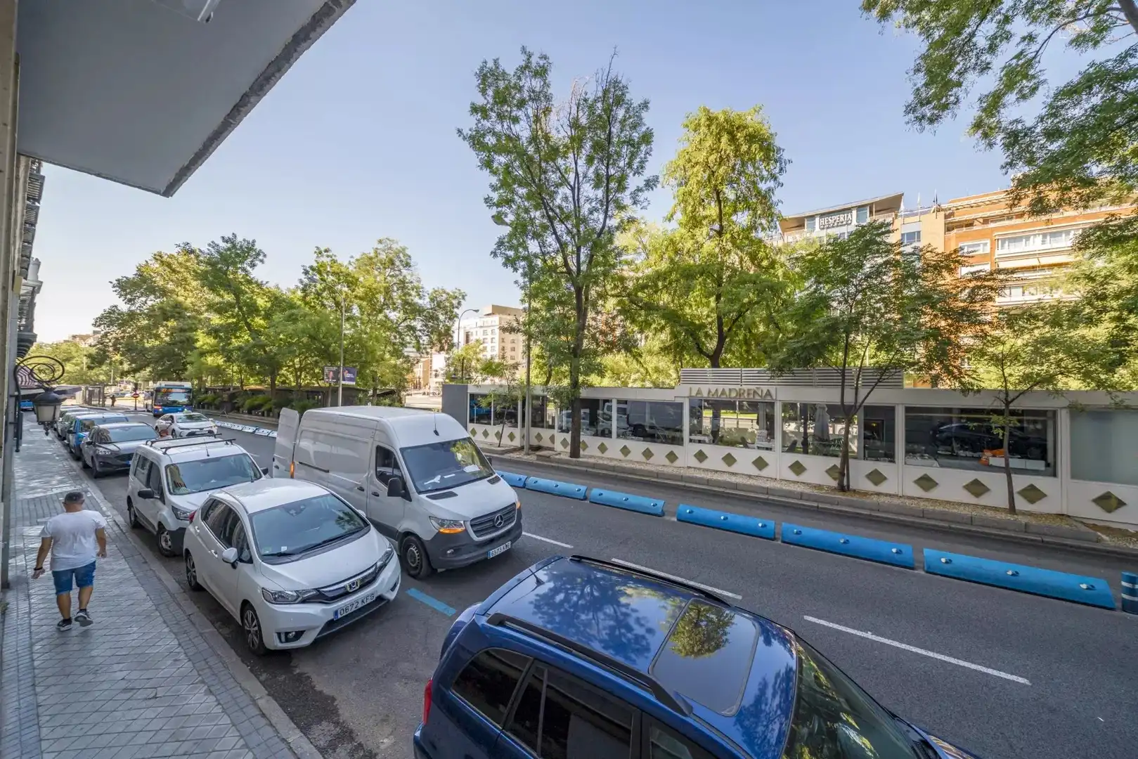 Außenansicht von Wohnung zum Verkauf in Madrid mit Klimaanlage, Heizung und Abstellraum