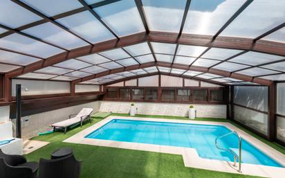 Swimming pool of House or chalet for sale in Navalcarnero  with Air Conditioner and Swimming Pool