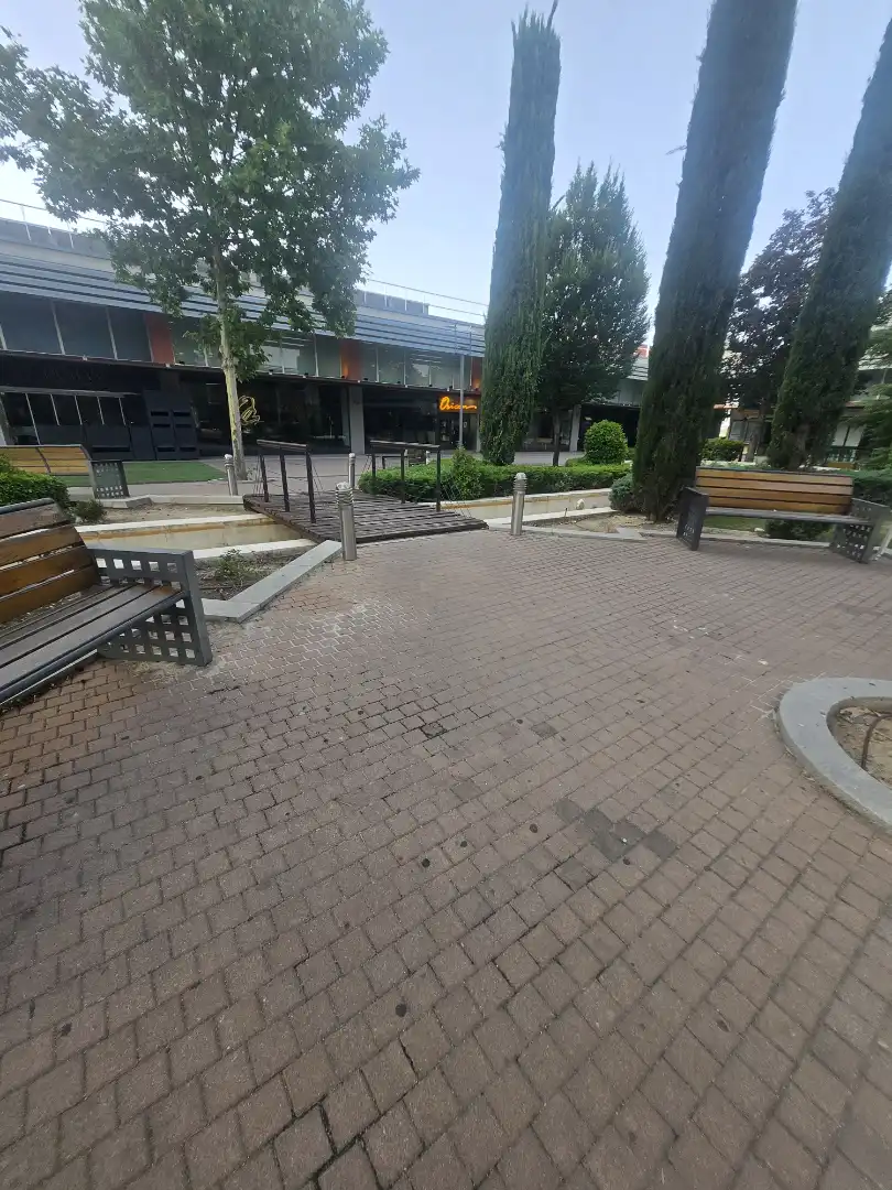 Parkplatz von Büro zum Verkauf in Alcalá de Henares mit Klimaanlage, Heizung und Internet