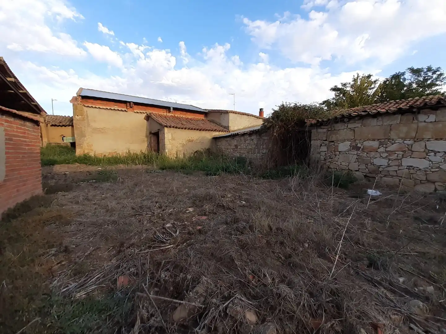 Houses for sale in Peleas de Abajo