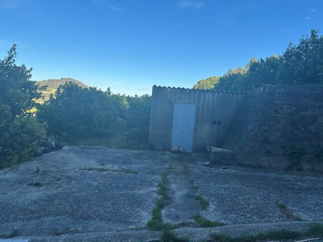 Finca rústica en venda en Oliva amb Moblat