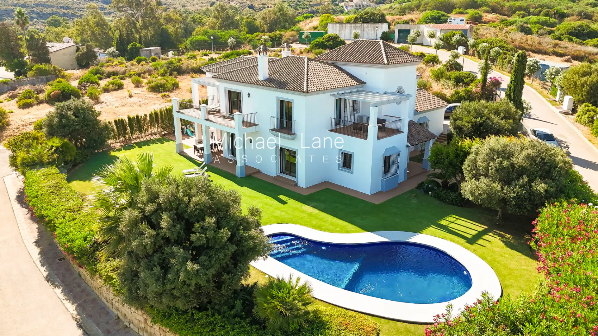 Exterior view of Houses for sale in Sotogrande  with Air Conditioner, Heating and Private garden