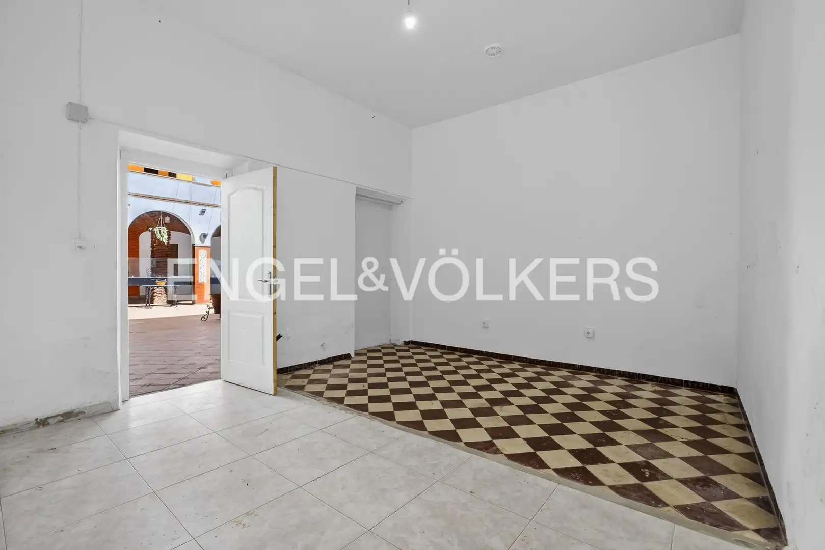 Casa a schiera in vendita a Lora del Río, imagen 25