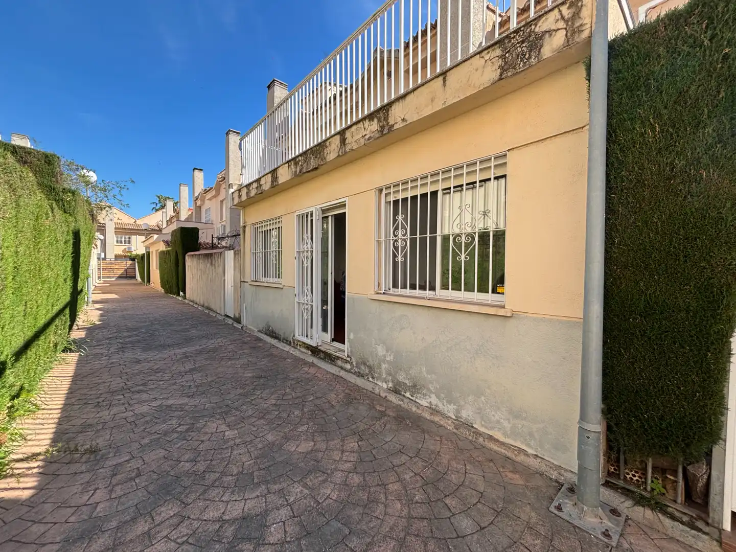 Detached homes for sale in Carrer Zarauz, El Grao