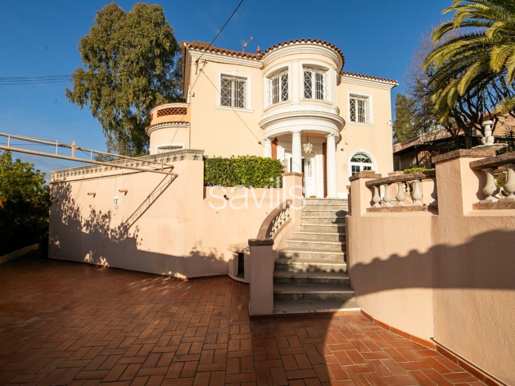 Exterior view of House or chalet for sale in Sant Just Desvern