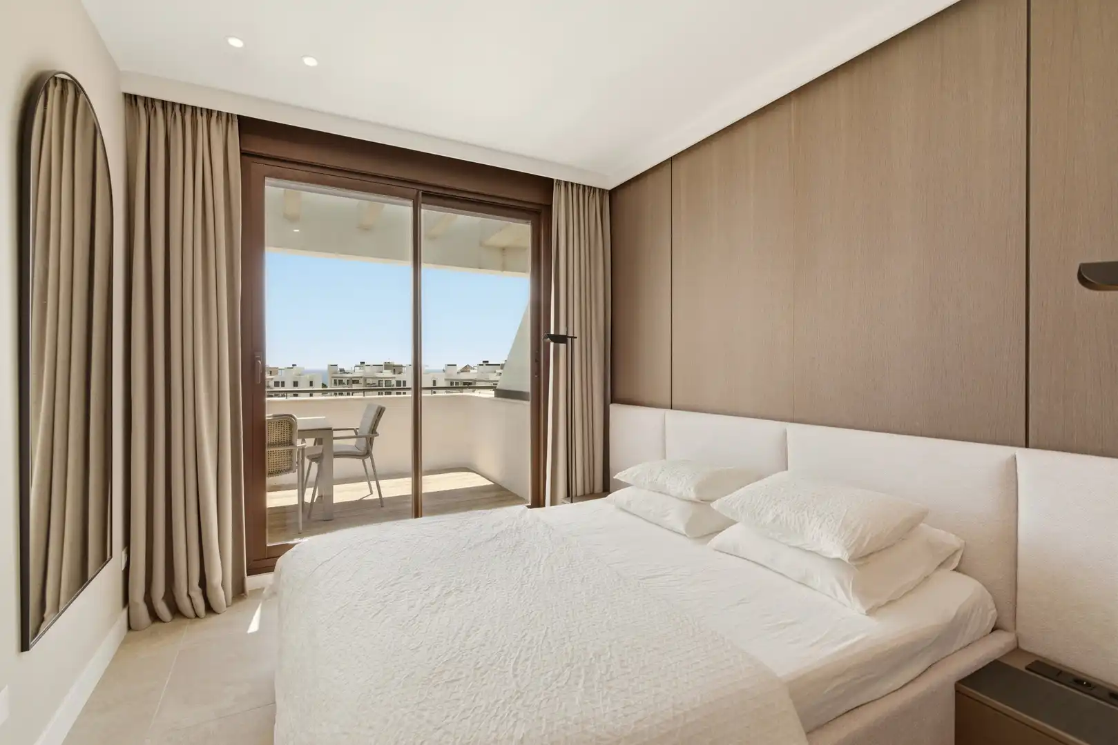 Bedroom of Attic for sale in Estepona  with Air Conditioner, Terrace and Swimming Pool