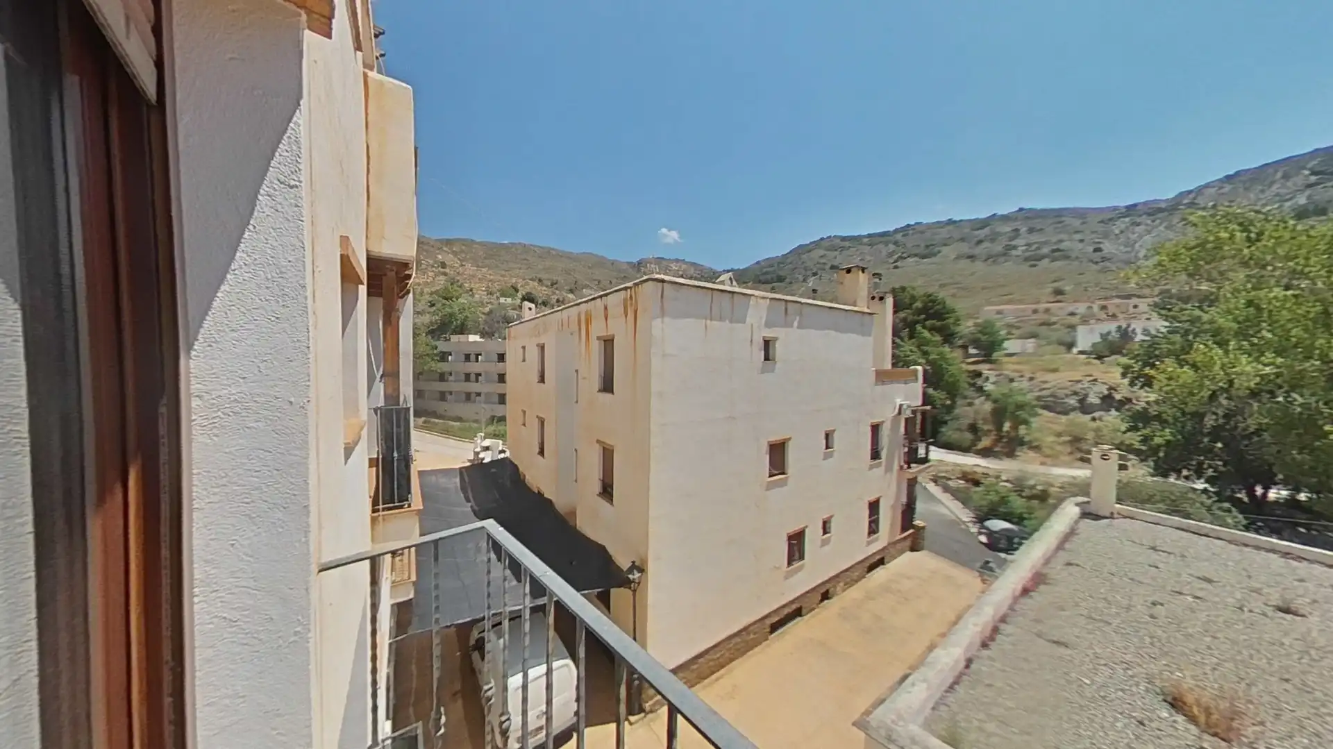 Vista exterior de Piso en venta en Paterna del Río con Balcón