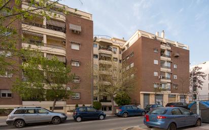 Exterior view of Flat for sale in  Granada Capital  with Air Conditioner and Terrace