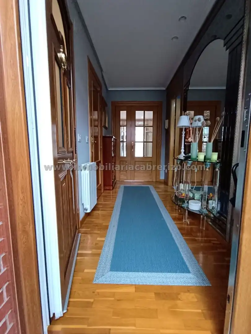 Detached homes for sale in N/A, Portillejo - Valdegastea
