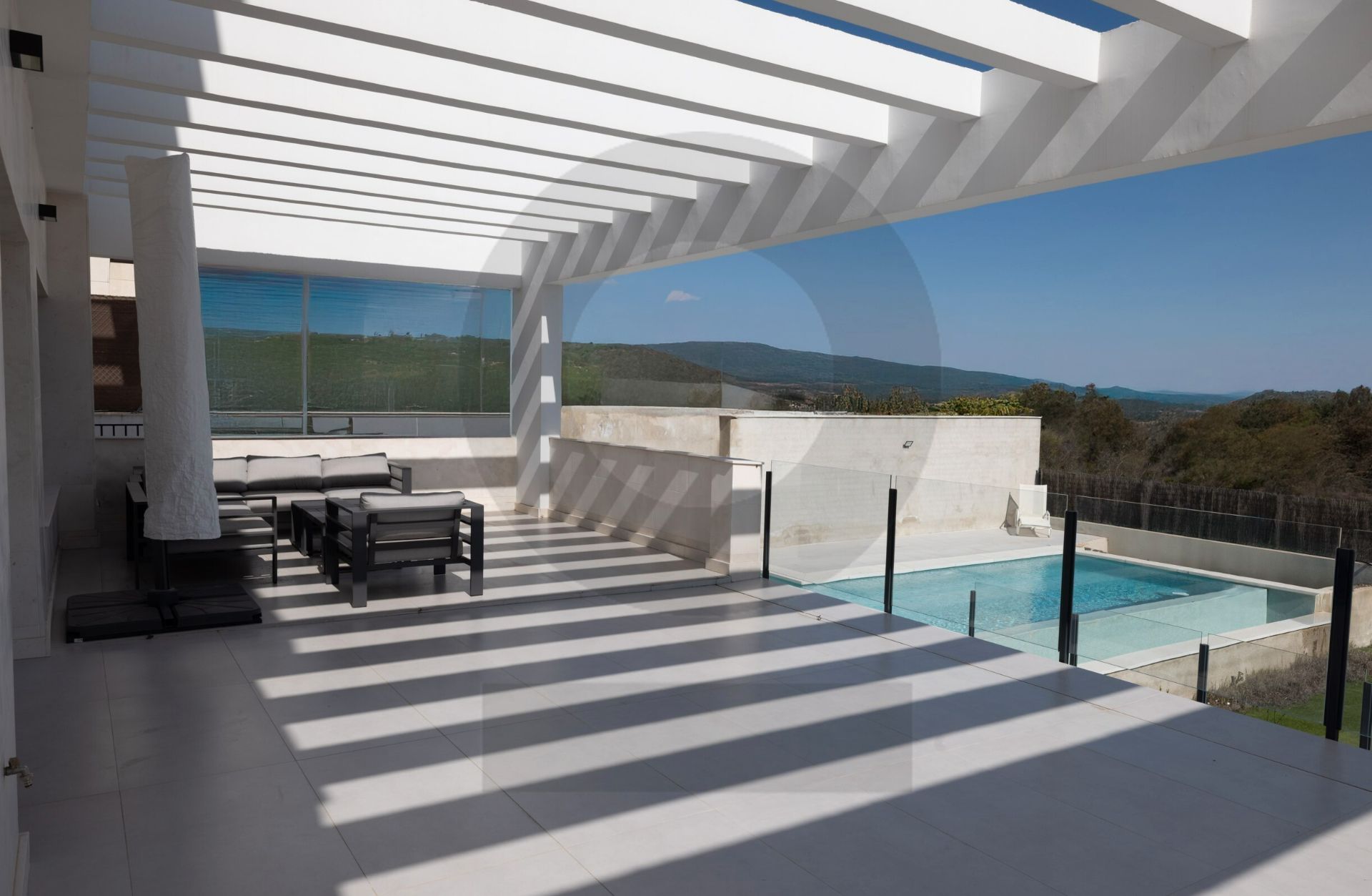 Terrace of House or chalet for sale in Majadahonda  with Air Conditioner, Heating and Private garden