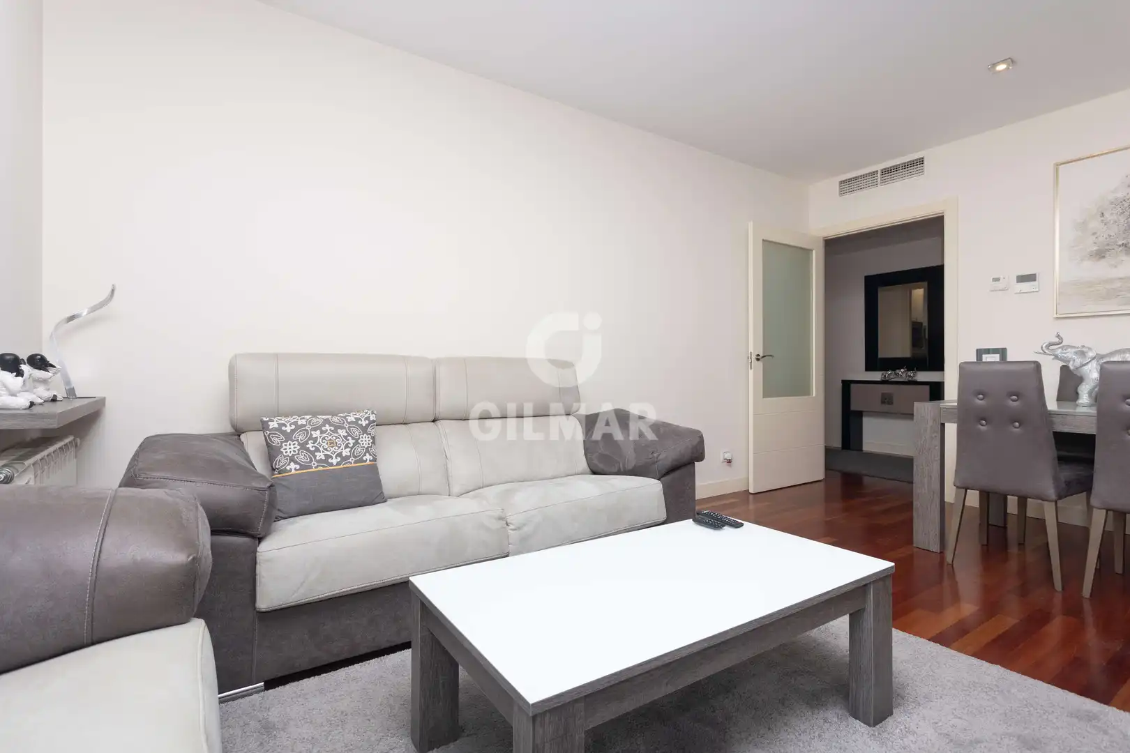 Living room of Flat for sale in Madrid  with Heating, Private garden and Storage room
