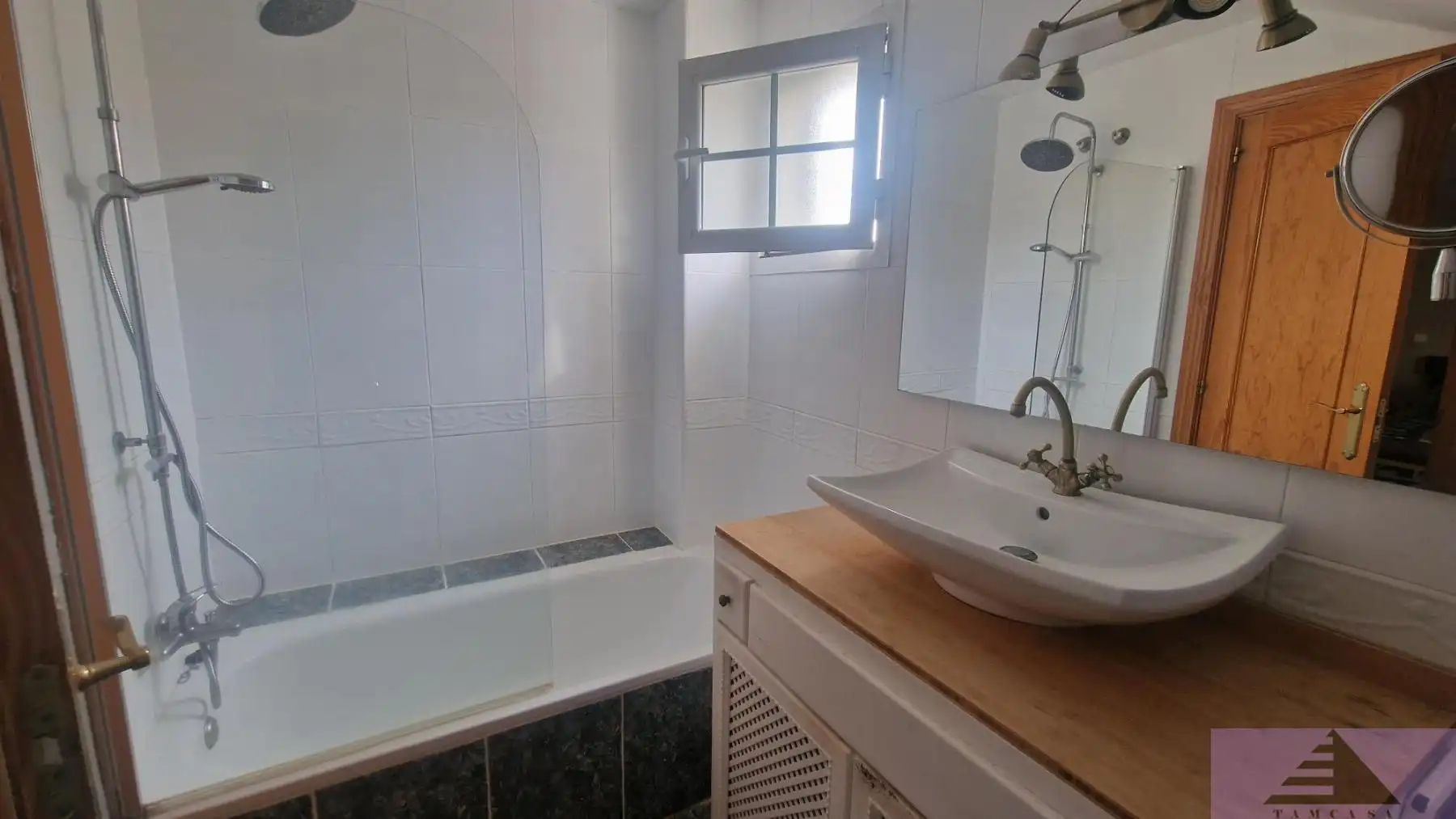 Bany de Casa o xalet en venda en Seseña amb Aire condicionat, Calefacció i Traster