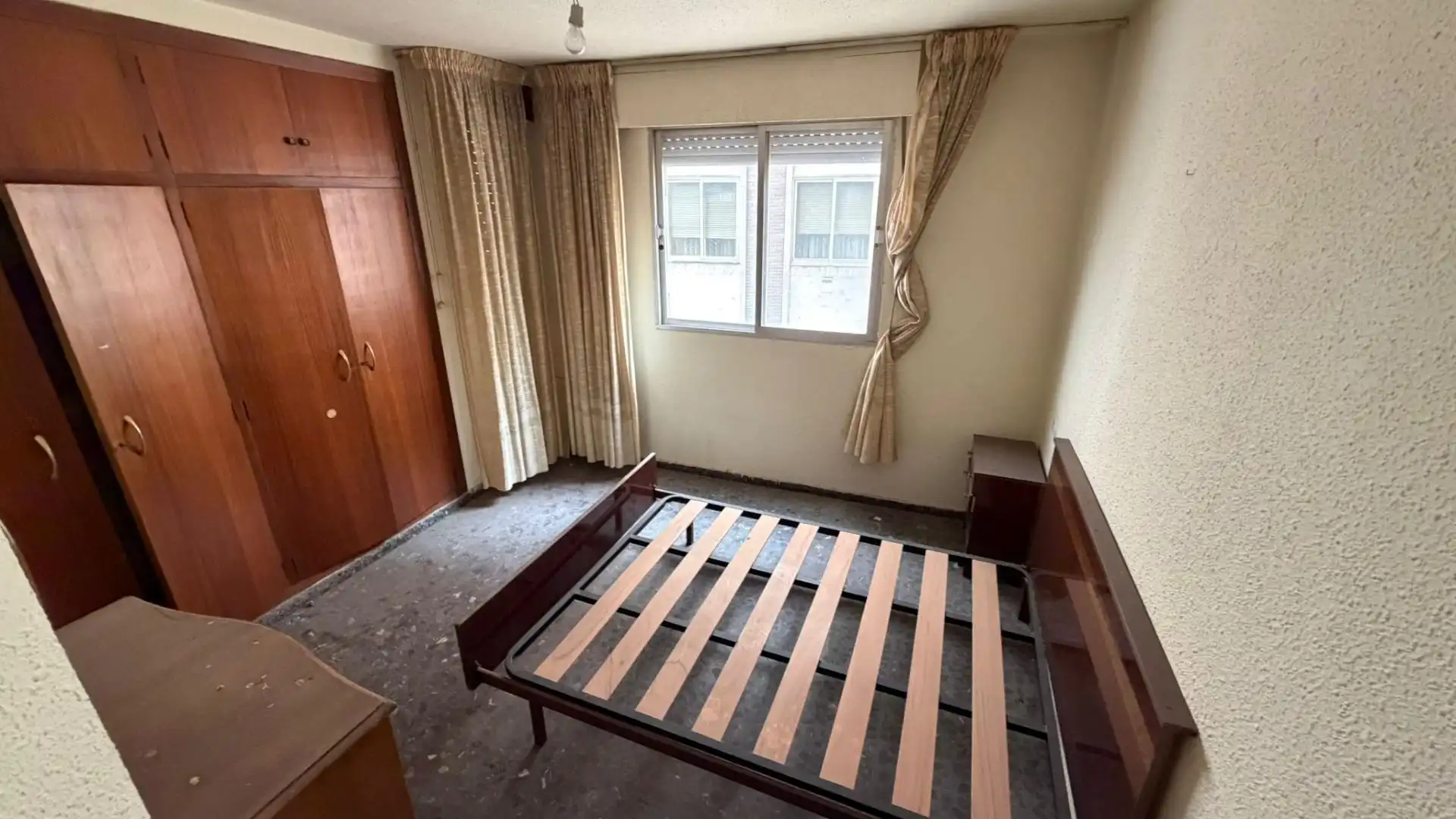 Schlafzimmer von Wohnungen zum Verkauf in Castellón de la Plana / Castelló de la Plana