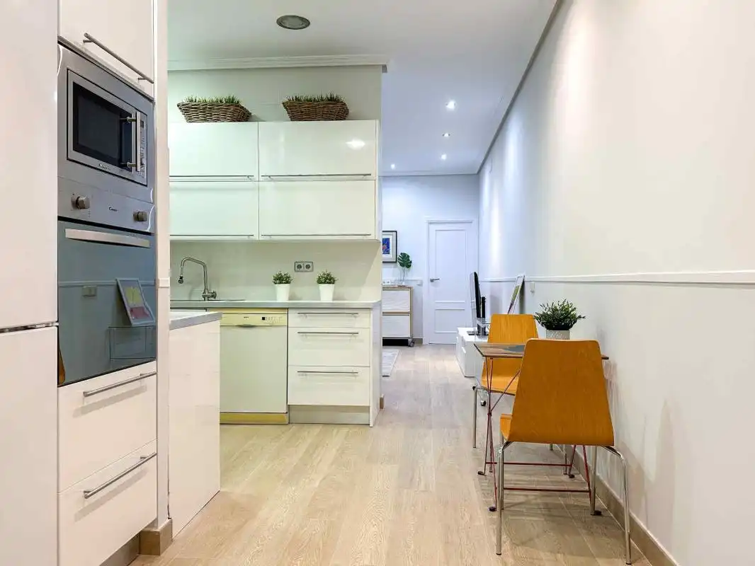 Cocina de Planta baja de alquiler en Madrid con Calefacción y Amueblado
