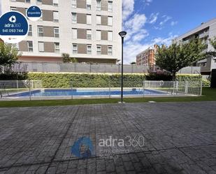 Piscina de Pis de lloguer en  Logroño amb Piscina