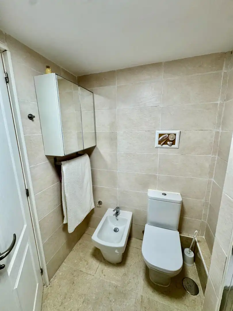 Bany de Pis en venda en Málaga amb Aire condicionat i Terrassa