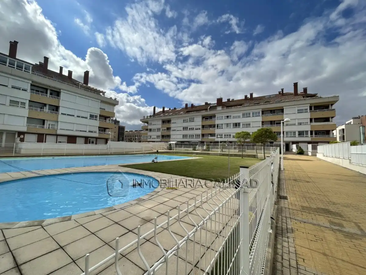 Pis amb piscina de lloguer a Universidad - Las Huelgas