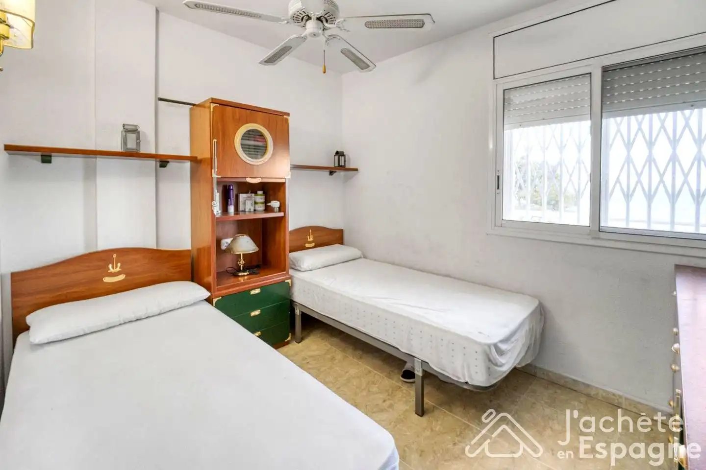 Habitación de Ático en venta en Vandellòs i l'Hospitalet de l'Infant con Aire acondicionado, Terraza y Amueblado