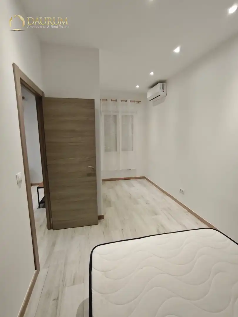 Flat for sale in CALLE SERRANILLOS, imagen 22