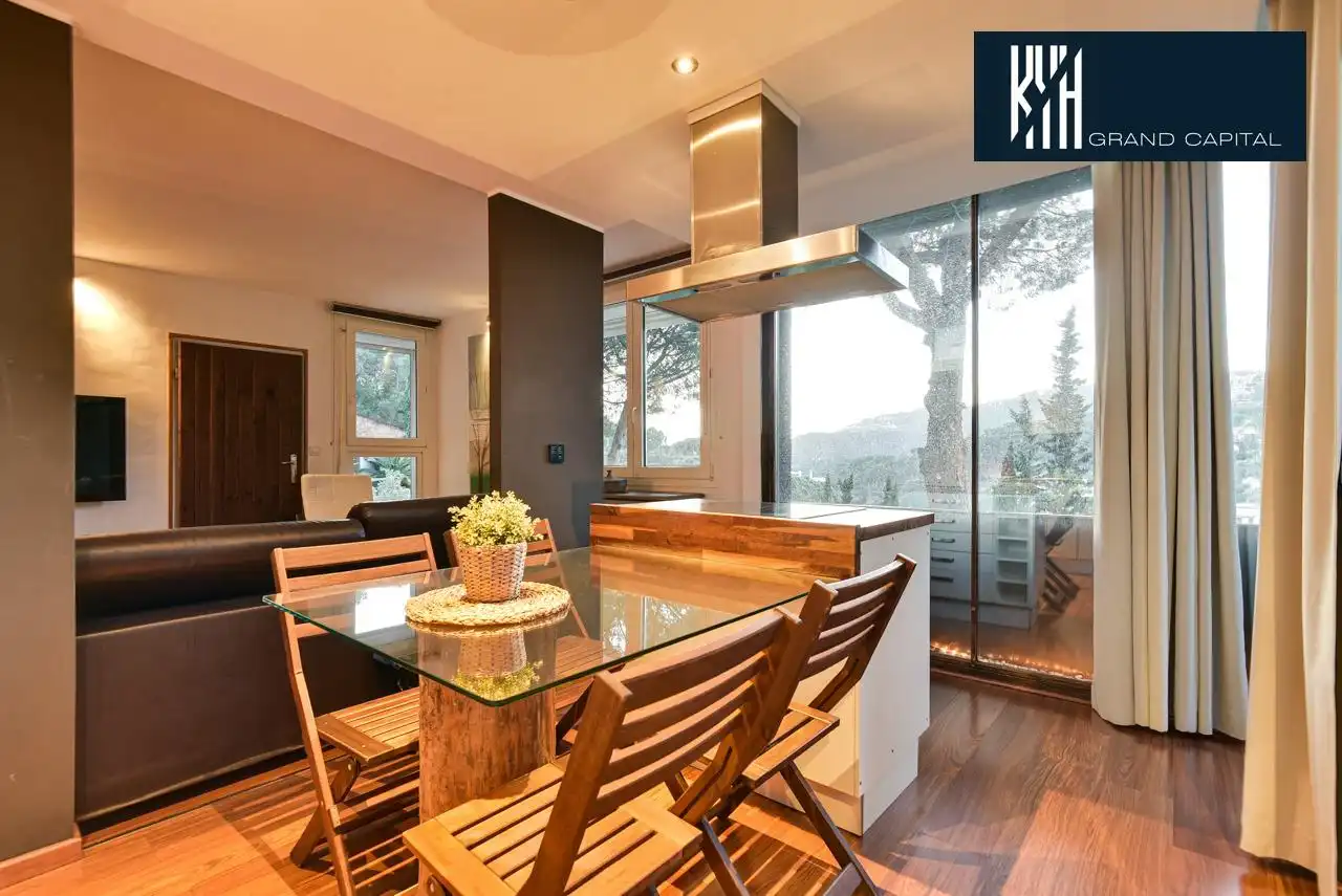 Detached house with pool for sale in Carrer Carrer Alexandria, imagen 14