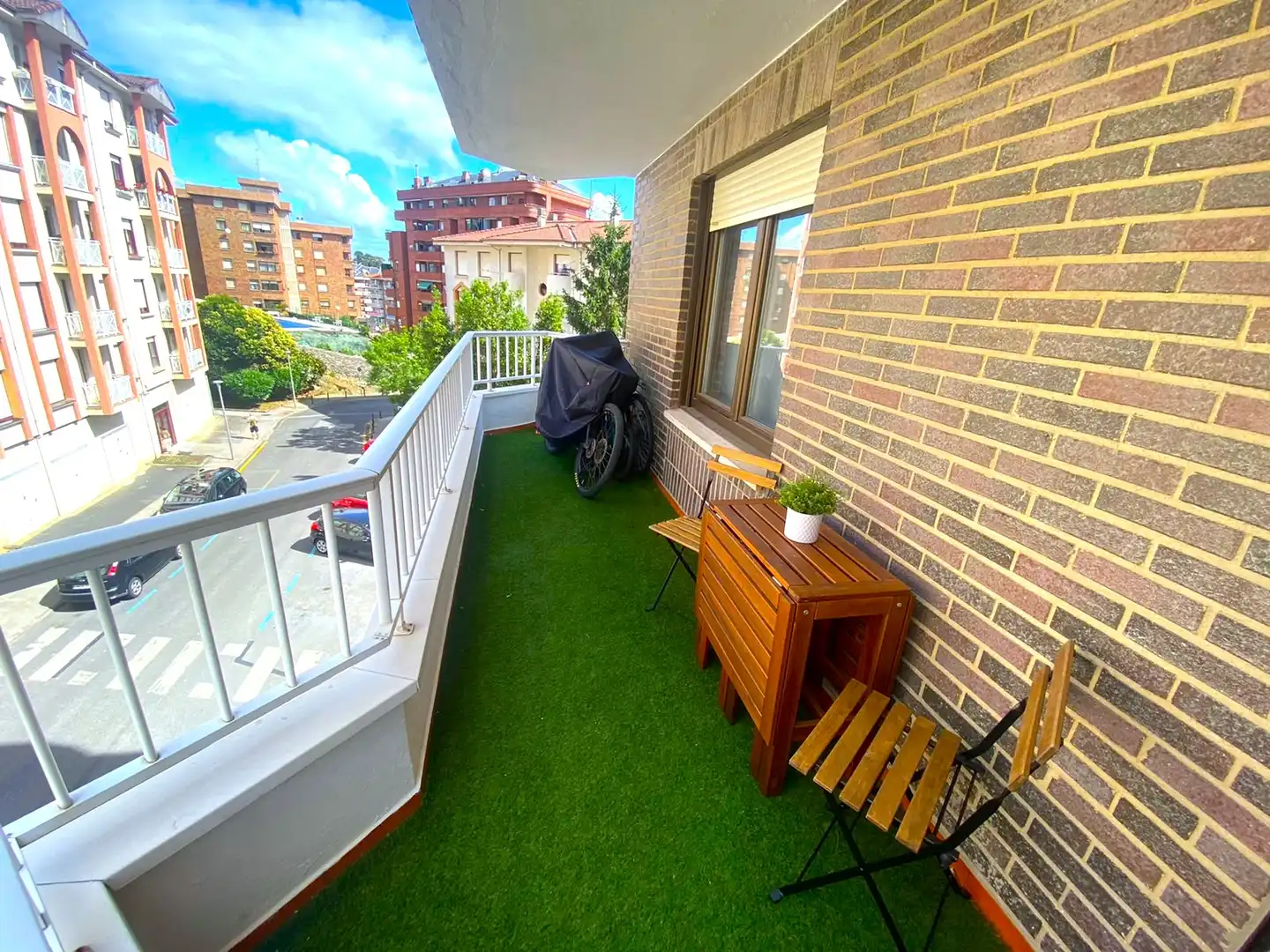 Balcony of Flat for sale in Castro-Urdiales  with Heating, Private garden and Parquet flooring
