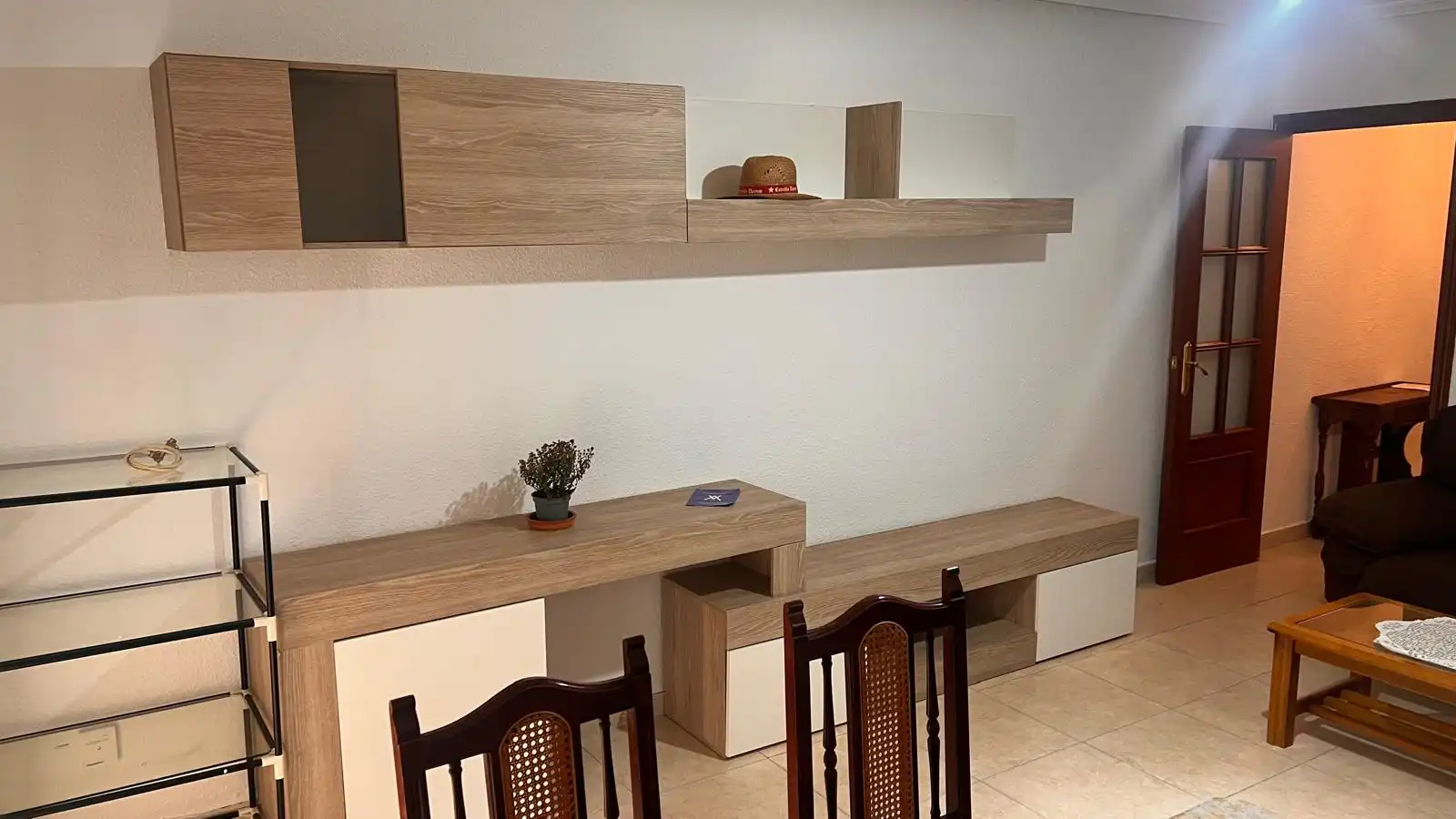 Flat with terrace to rent in Calle Antonio Machado, imagen 3