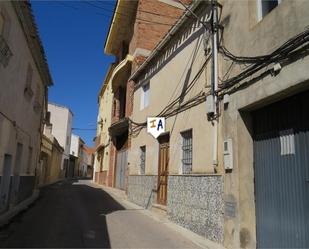 Vista exterior de Casa adosada en venda en Fuensanta de Martos