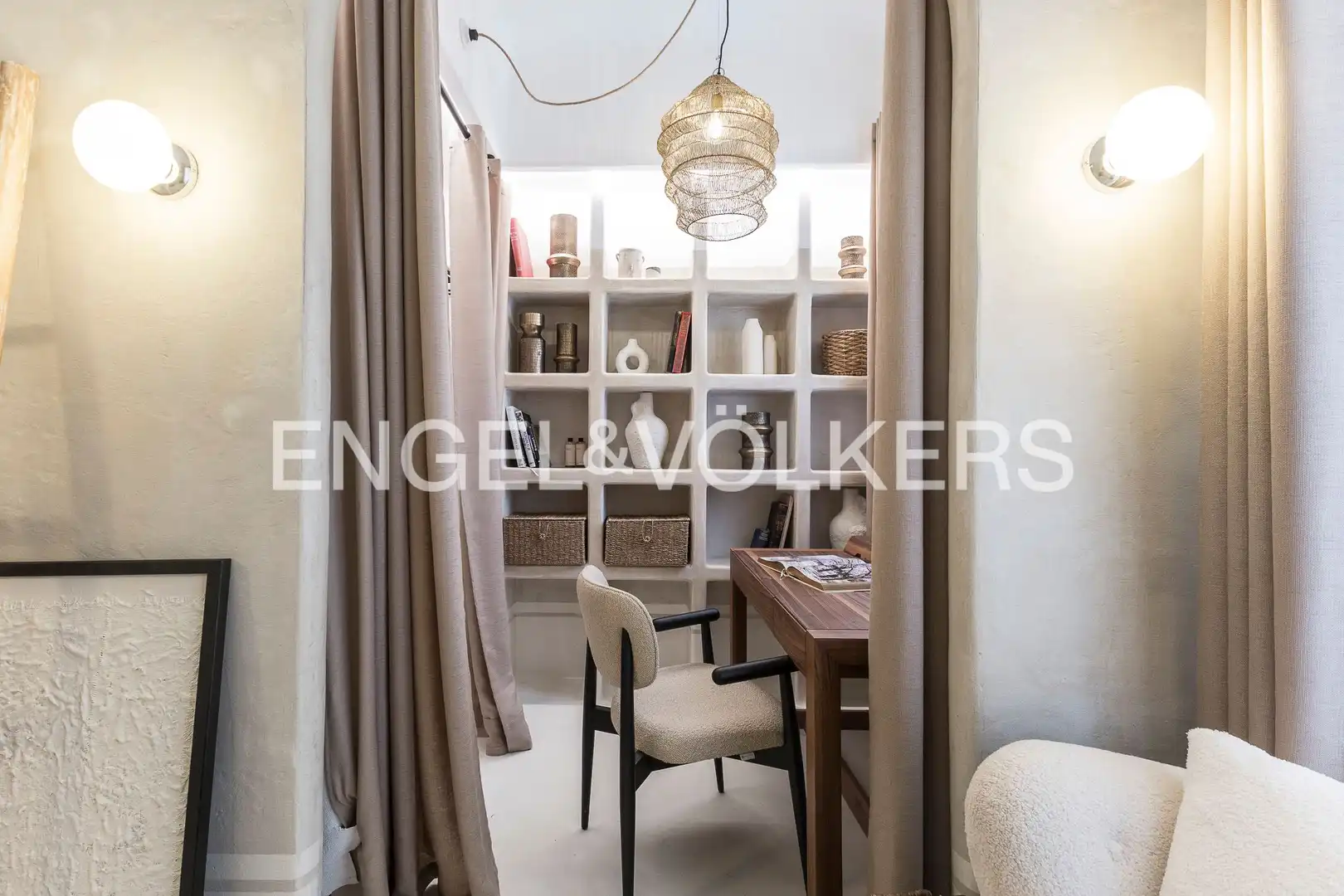 Attic for sale in Sants