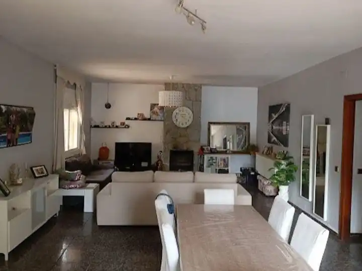 Detached house with pool for sale in Carrer más guineu 7, imagen 10
