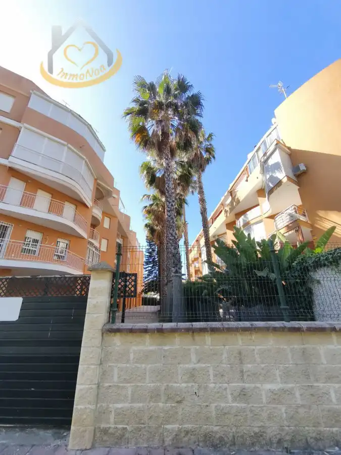 Vista exterior de Apartament en venda en La Antilla amb Terrassa i Moblat