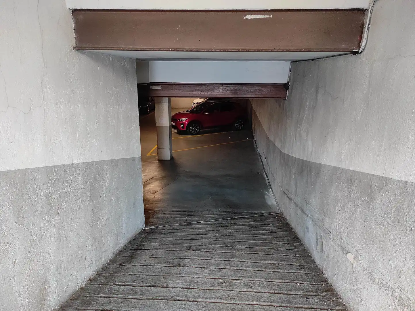 Einzelparkplatz mit Aufzug zum Verkauf in Carrer dels Cintaires, imagen 3